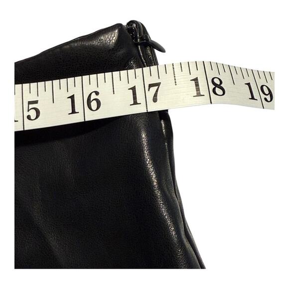 DKNY Women's Black Faux Leather Wide Leg Pants Size Large Side Zip NWOT - Picture 5 of 9